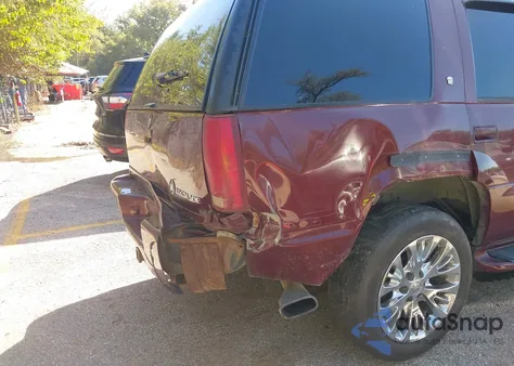 2000 Cadillac Escalade Standard из США, поврежденный, VIN 1GYEK13R8YR127435